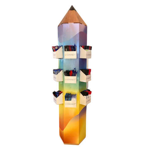 Un espositore da terra imperdibile: 800 prodotti di scrittura Q-Connect in un colorato display dalla forma a ”Matitone”. Dimensioni: L 44 x  P 41 x  H 170 cm. Contenuto: 48 matite a mina Kappa da 0,7 mm; 36 penne a sfera a scatto Lamda blu, 48 nero, e 24 rosso; 36 penne a sfera Delta da 0,7 mm blu, 48 nero e 24 rosse; 40 correttori a penna da 8 ml; 30 evidenziatori Pastel 1,5-5 mm in arancione, 30 blu, 30 giallo e 30 viola; 20 marcatori per lavagne bianche punta tonda 2-3 mm blu; 30 nero e 10 rosso; 30 marcatori permanenti con fusto in metallo e punta conica 4 mm blu, 40 nero e 20 rosso; 20 marcatori permanenti punta tonda 2-3 mm blu, 30 nero e 10 rosso; 50 matite meccaniche a mine da 0,5 mm (5 conf. da 10 pz); 30 penne a sfera a scatto da 0,7 mm blu, 40 nero e 20 rosso (3 conf. da 10 pz, 4 da 10 e 2 da 10); 40 penne gel con cappuccio 0,5 mm blu, 30 rosso e 60 nero (4 conf. da 10 pz, 3 da 10 e 6 da 10); 36 Penne gel Sigma M blu; 48 nero e 24 rosso; 48 penne a sfera M 4 colori.